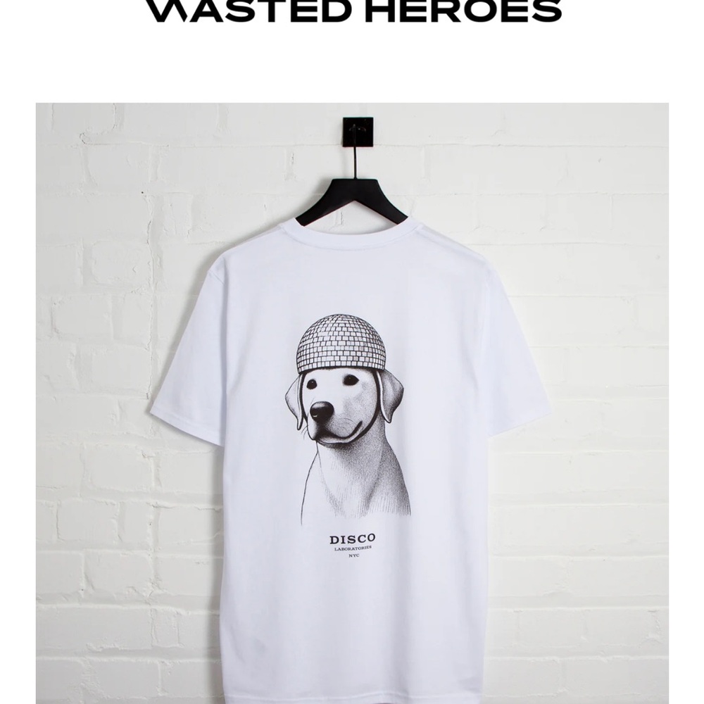 White Dog Graphic T-Shirt